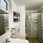 Westend Lofts Charming Nest