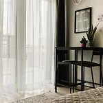 Westend Lofts Charming Nest