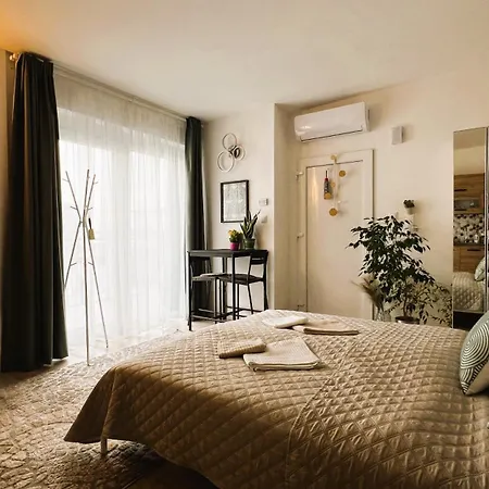 Westend Lofts Charming Nest Apartman