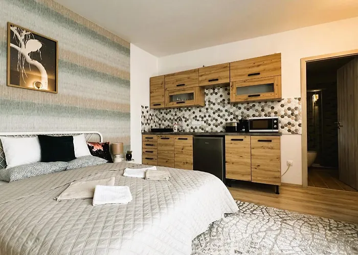 Westend Lofts Charming Nest 公寓