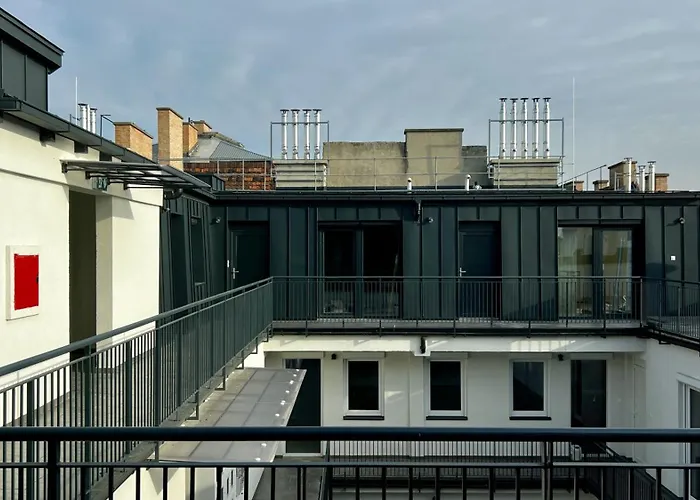 Westend Lofts Charming Nest 아파트 *